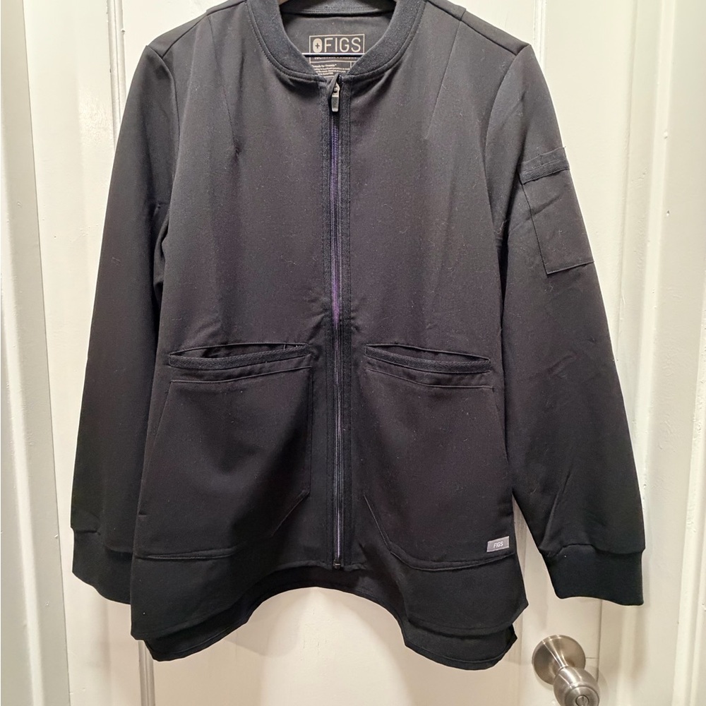 FIGS Unisex Black Bomber Jacket